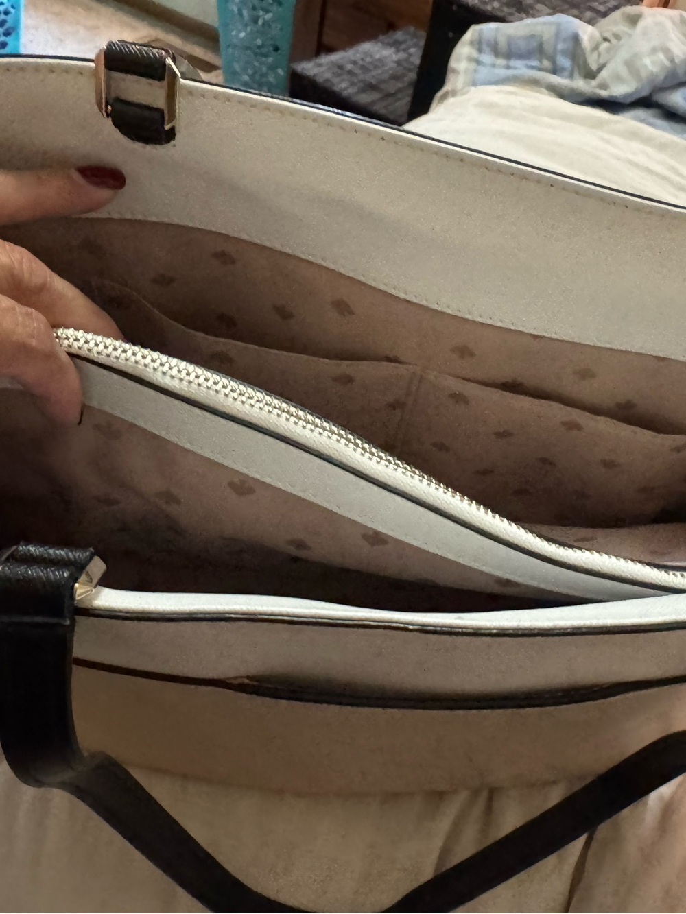 kate spade Beige and Black Tote with Coordinating Wallet - Picture 3 of 6